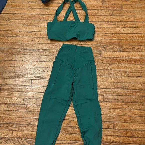 OFFLINE by Aerie Matching Green Set - Picture 3 of 3